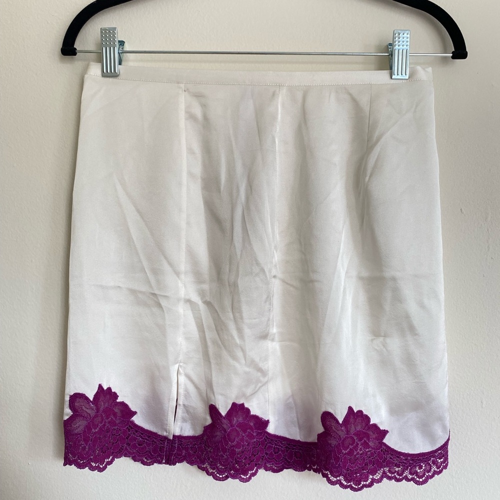 Fleur du mal, silk and lace trim skirt